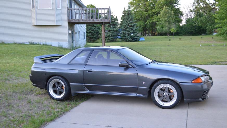 Редкий Nissan Skyline R32 GT-R пустят с молотка