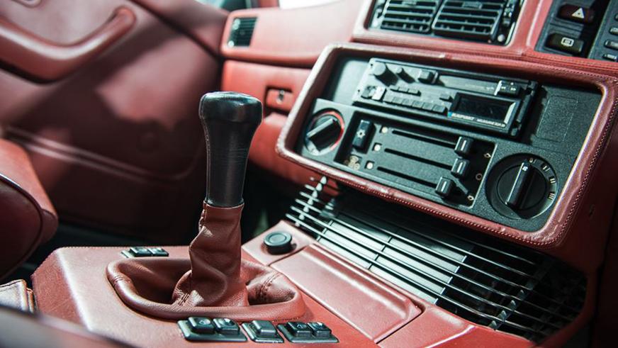 Уникальную BMW M5 пустят с молотка