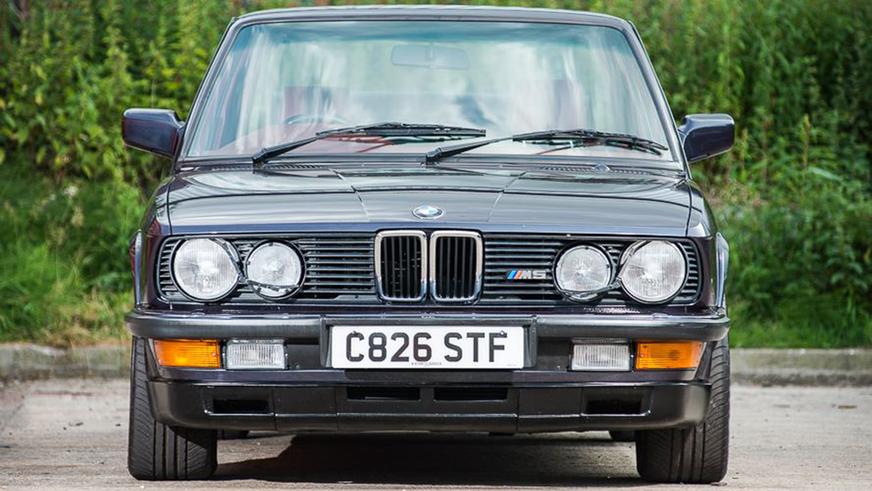 Уникальную BMW M5 пустят с молотка