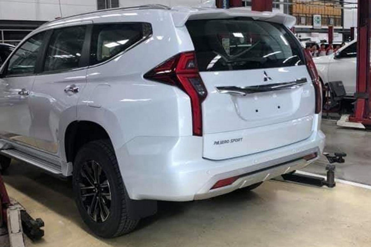 Опубликованы фото обновлённого Mitsubishi Pajero Sport