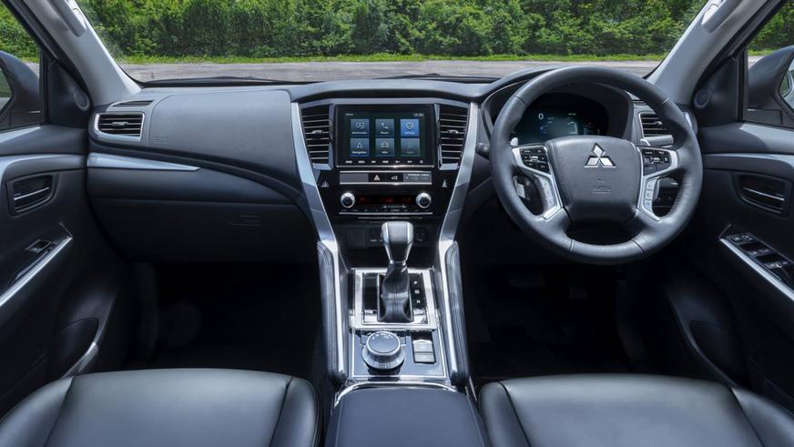 Обновлённый Mitsubishi Pajero Sport представлен официально