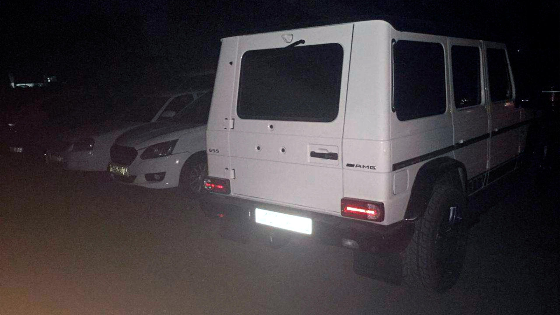 Задним ходом по Аль-Фараби: свадебный кортеж оштрафован