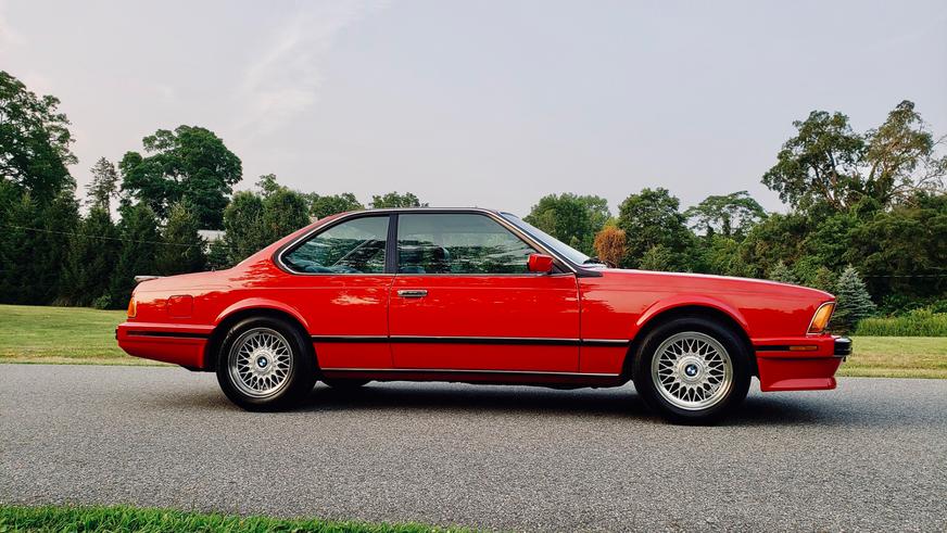 BMW M6 (E24) почти без пробега пустят с молотка