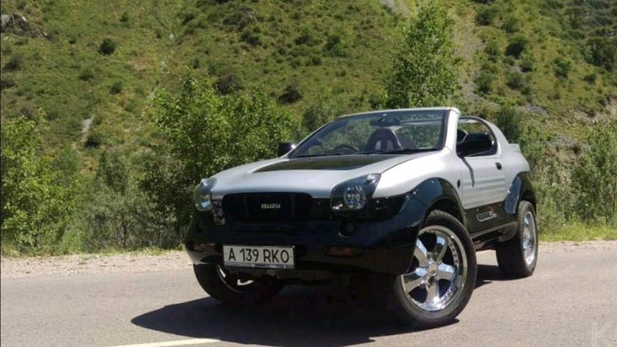Уникальный Isuzu VehiCROSS выставили на продажу