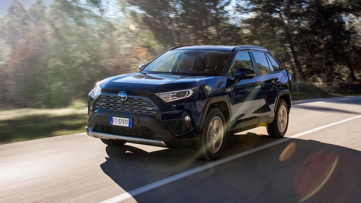 Toyota RAV4 для ЕАЭС получит два мотора