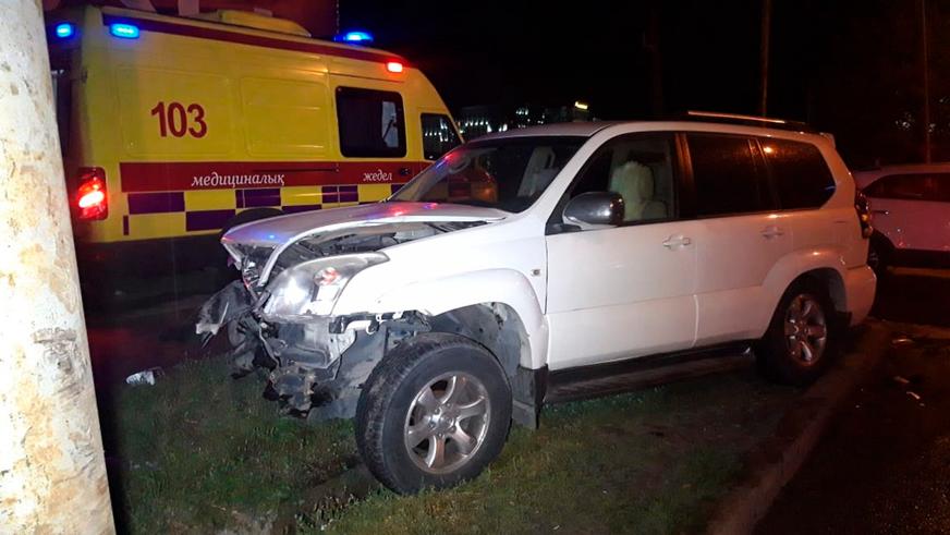 Трое человек попали под колёса в результате аварии в Алматы