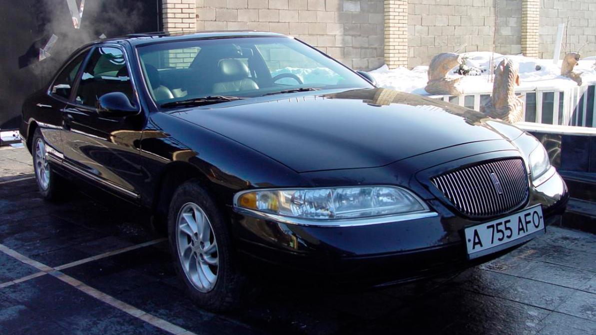 Редкий Lincoln Mark VIII за 5 млн тенге