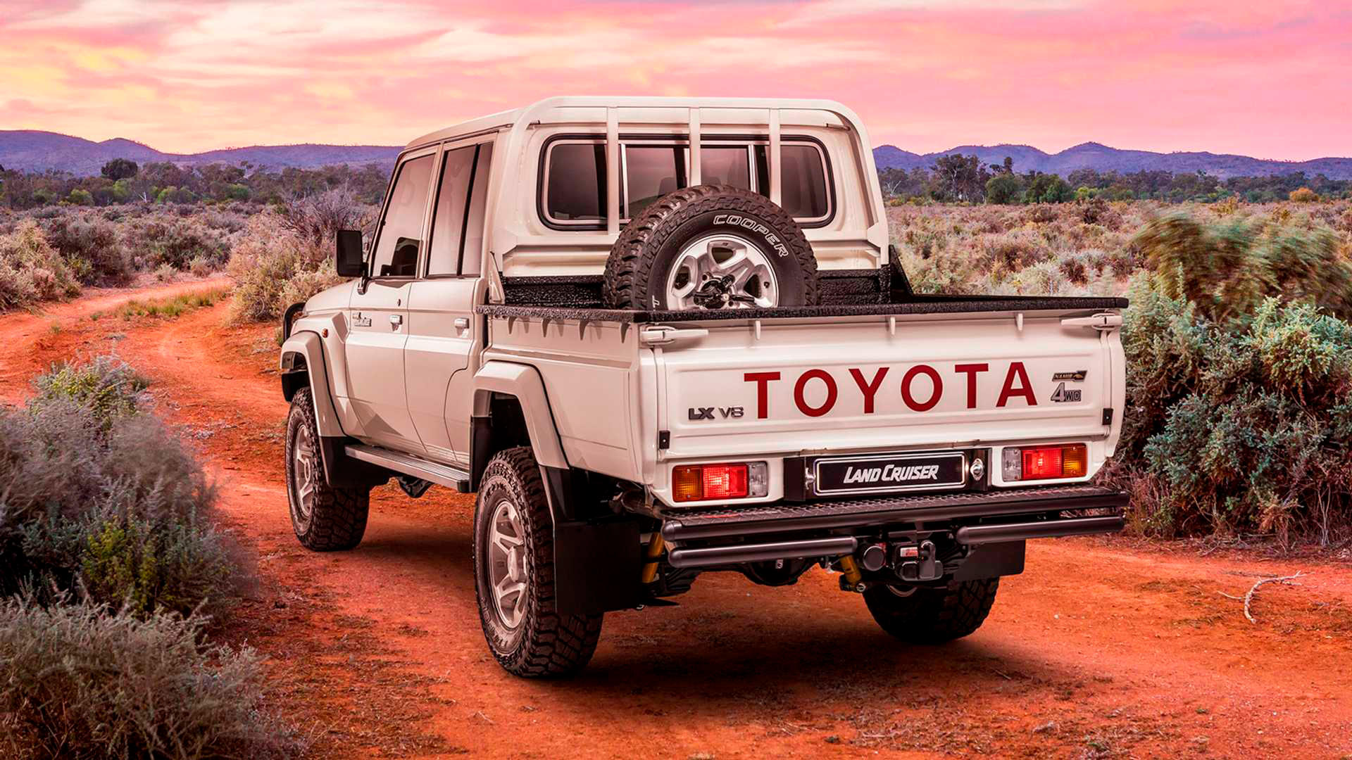 Toyota Land Cruiser, названный в честь пустыни