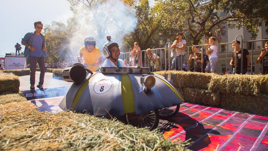 Red Bull Soapbox Race в Алматы. Попытка номер два