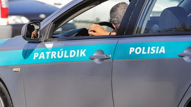 Patrùldik Polisia теперь будут писать на бортах полицейских машин