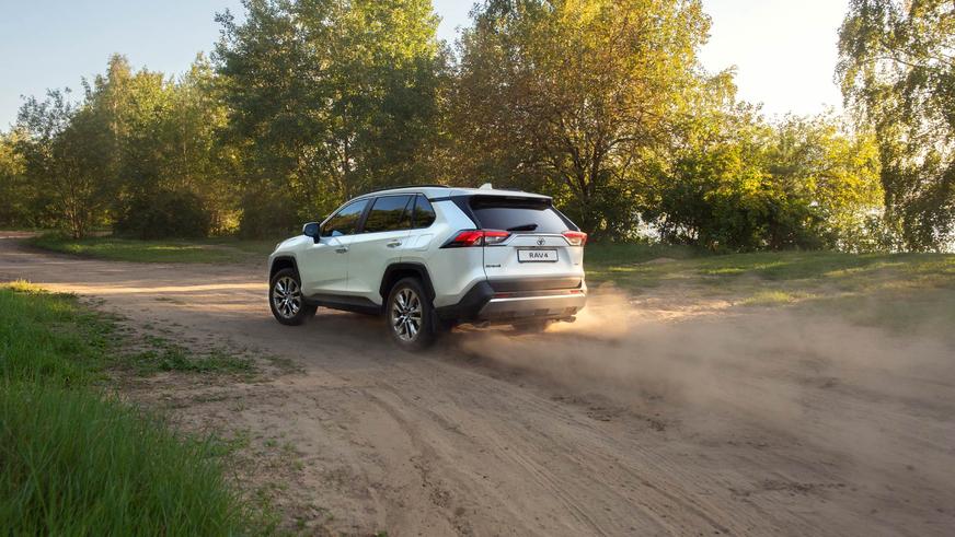 Сколько стоит новый Toyota RAV4 в Казахстане