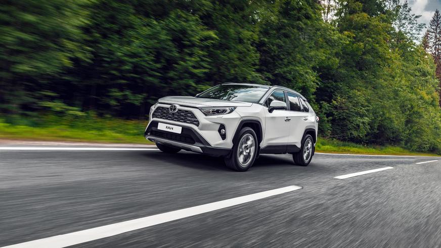 Сколько стоит новый Toyota RAV4 в Казахстане