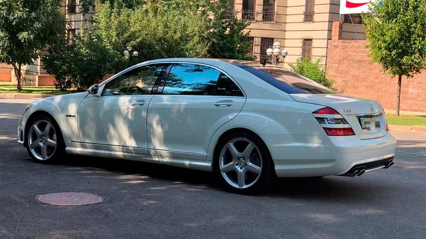 20 млн просят за практически новый Mercedes-Benz S-Class (W221)