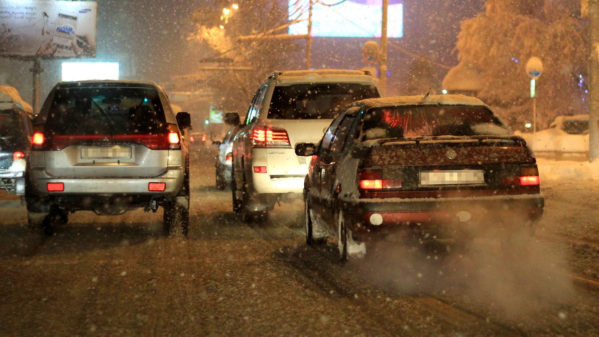 Гололедицу и мокрый снег прогнозируют на дорогах Алматы в ближайшие двое суток