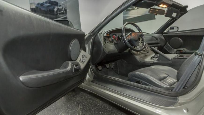 Toyota Supra планируют продать за $499 999