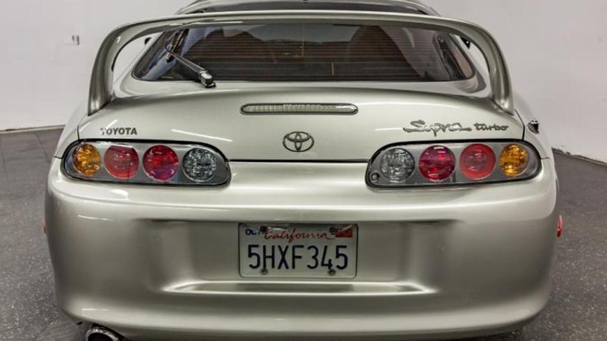 Toyota Supra планируют продать за $499 999
