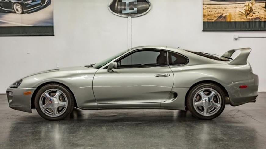 Toyota Supra планируют продать за $499 999