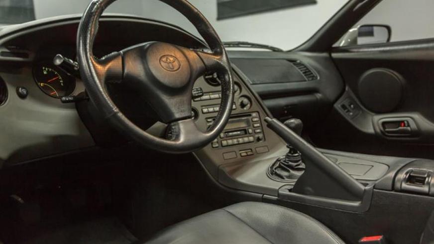 Toyota Supra планируют продать за $499 999