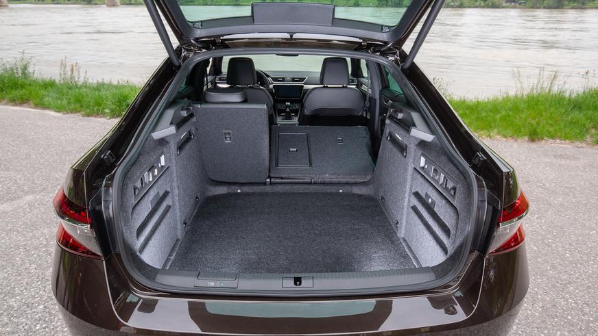 В Казахстане стартовала сборка обновлённого Škoda Superb