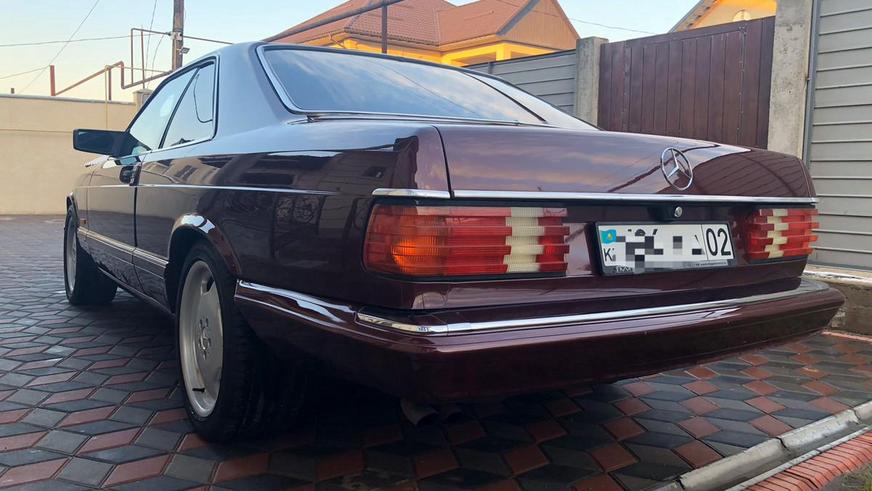 Mercedes-Benz 560 SEC продают в Алматы за 11 млн тенге