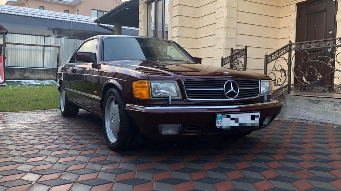 Mercedes-Benz 560 SEC продают в Алматы за 11 млн тенге