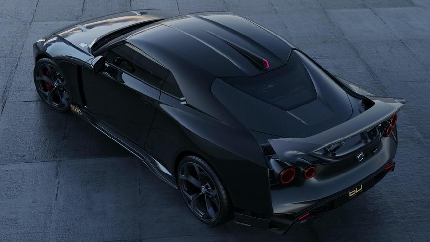 Nissan показал серийный GT-R50