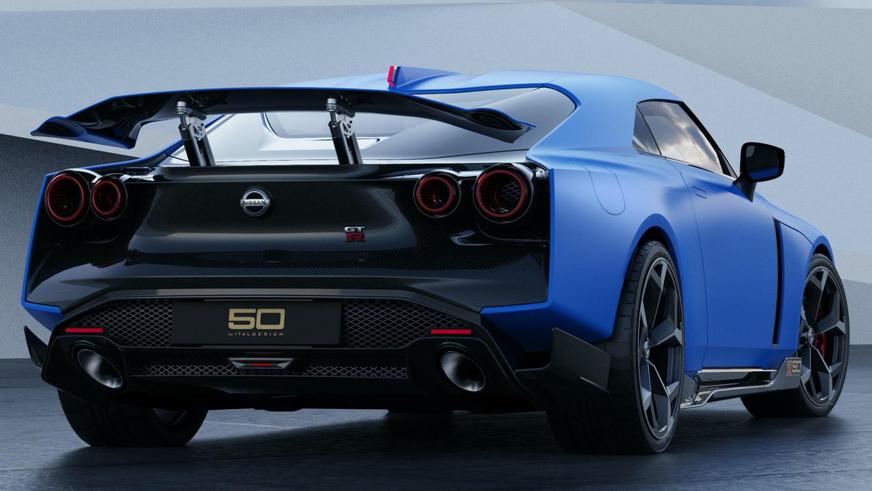 Nissan показал серийный GT-R50