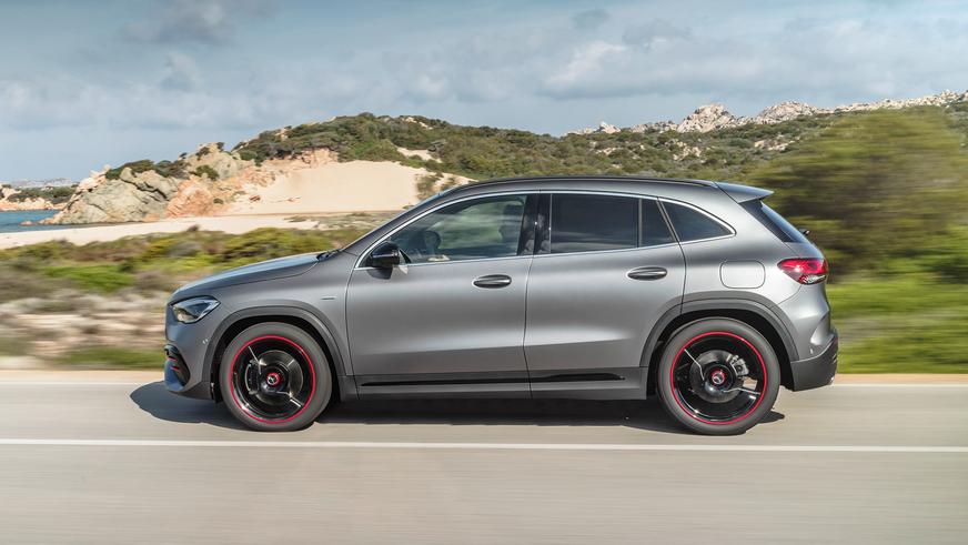 Mercedes-Benz презентовала второе поколение GLA