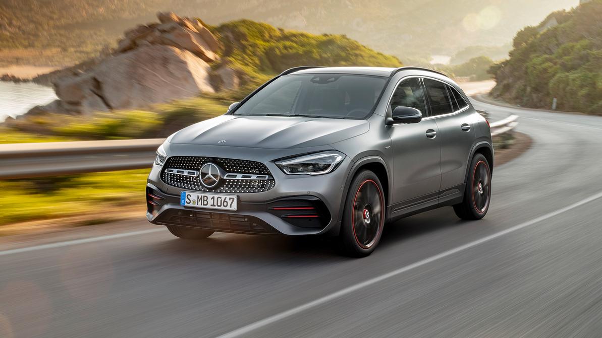 Mercedes-Benz презентовала второе поколение GLA