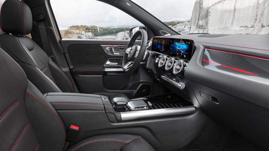 Mercedes-Benz презентовала второе поколение GLA