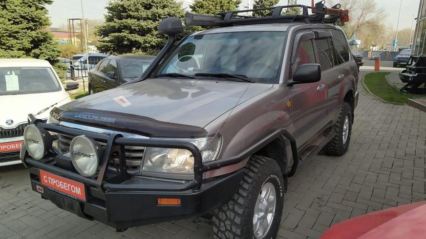 Самые дорогие Toyota Land Cruiser 105 на kolesa.kz