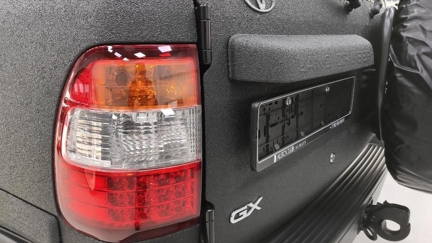 Самые дорогие Toyota Land Cruiser 105 на kolesa.kz