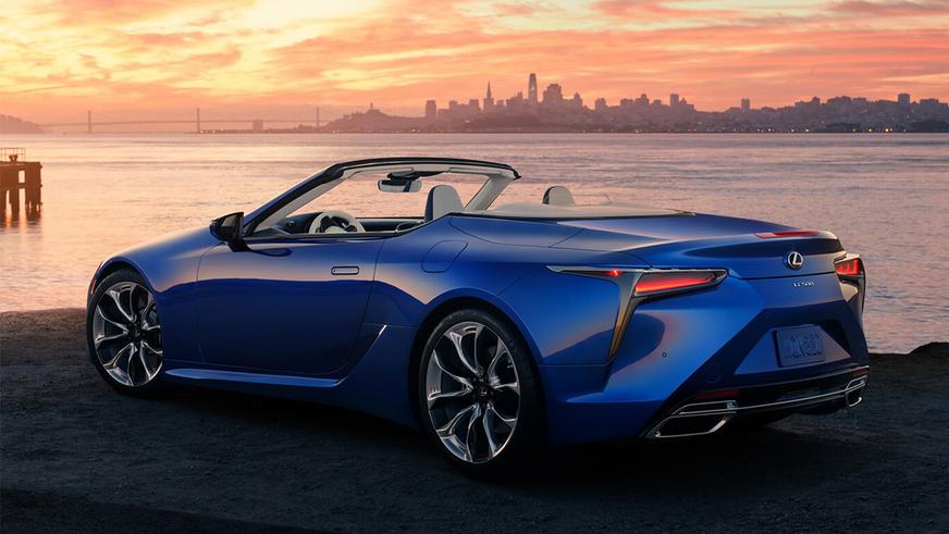 Новый «лексус» оказался многократно дороже Rolls-Royce!