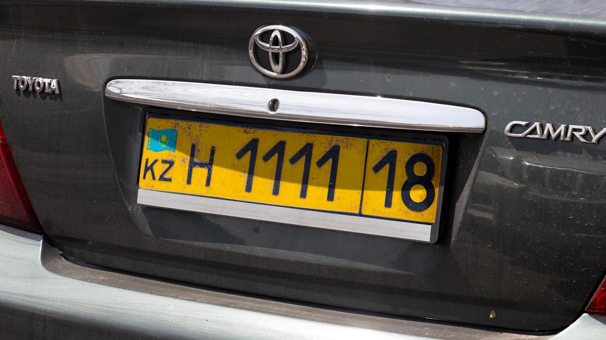Жёлтые номера с регионом «18» для временной регистрации автомобилей из ЕАЭС