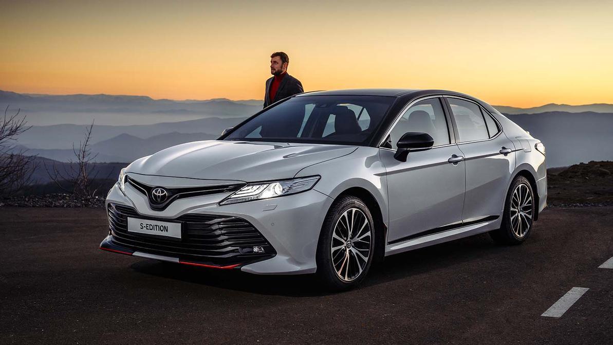 Toyota Camry одели в «спортивку»