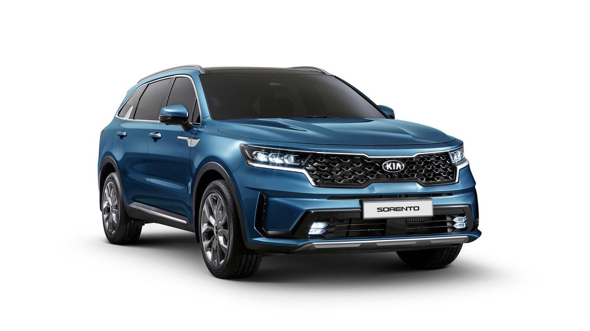 Первые официальные фото нового Kia Sorento