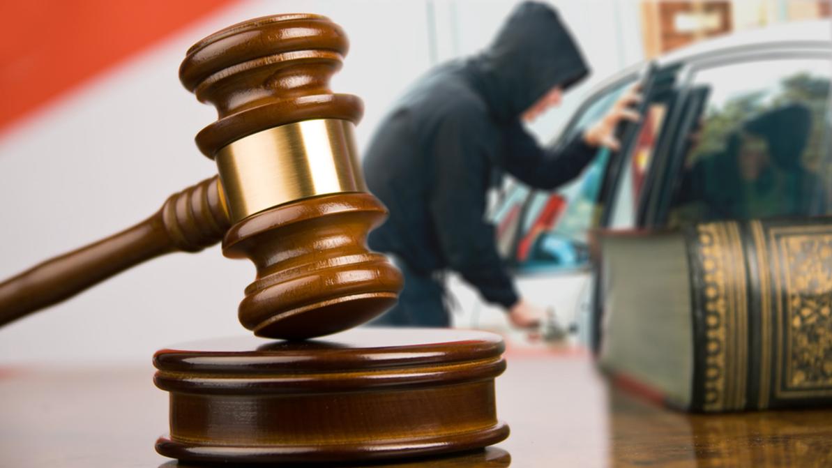 За ложные доносы об угонах осудили двух алматинцев