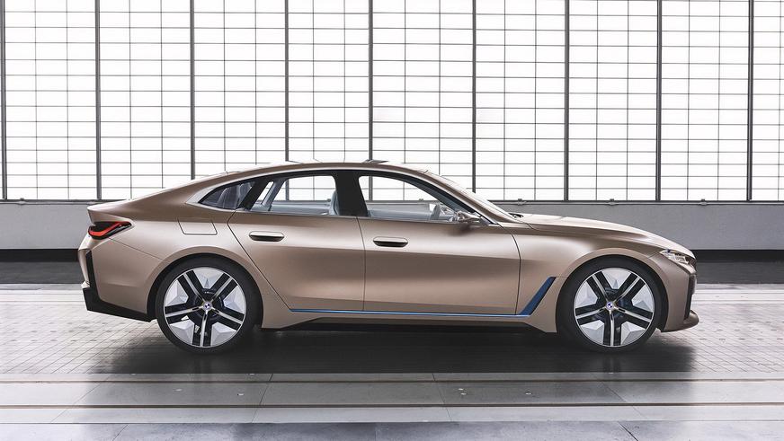 BMW показала предвестника серийного i4
