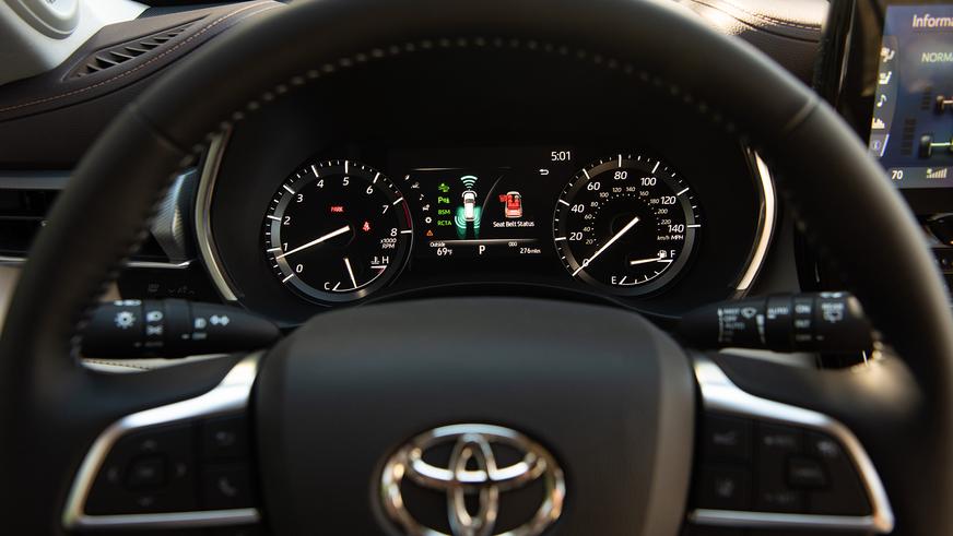 Новый Toyota Highlander получил документы в ЕАЭС