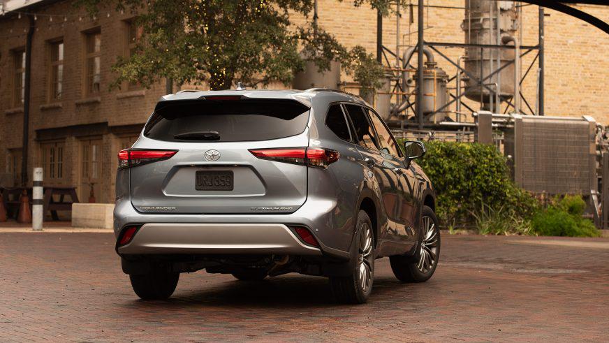 Новый Toyota Highlander получил документы в ЕАЭС