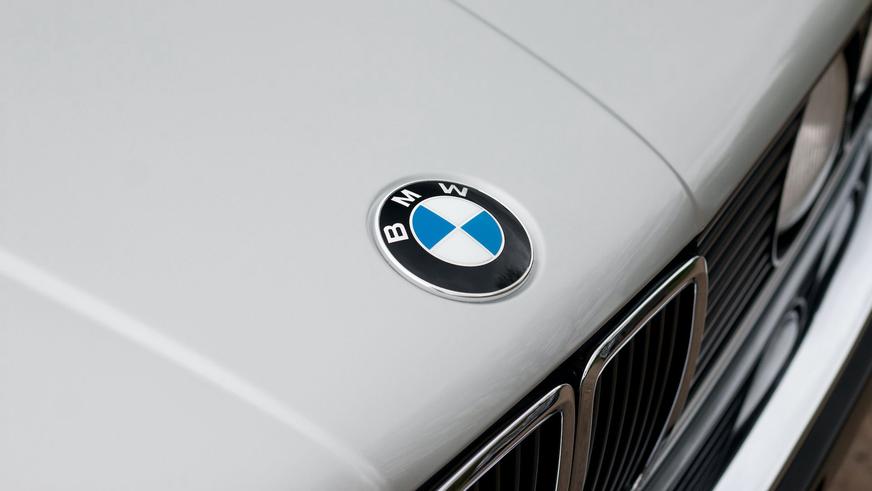 Почти 60 тысяч долларов просят за BMW E30