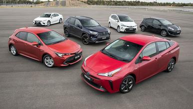 Toyota выпустила 15 млн гибридов