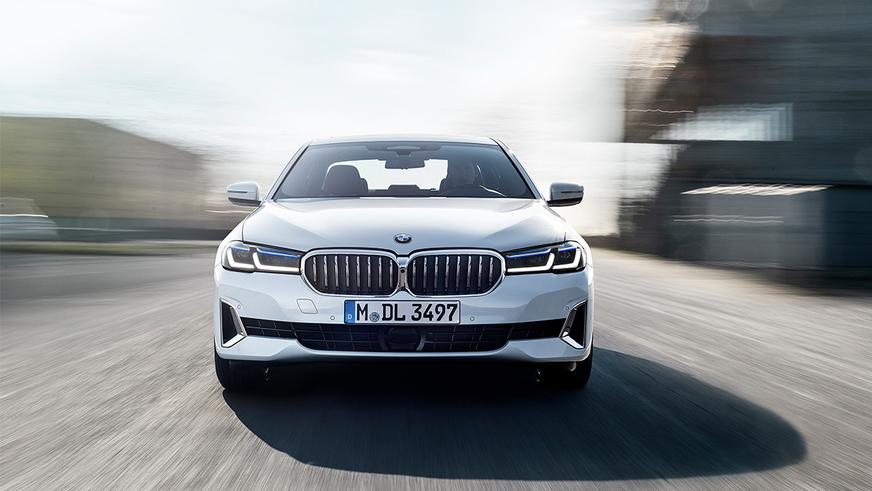 BMW обновила пятую серию (G30)