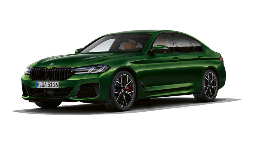 BMW обновила пятую серию (G30)