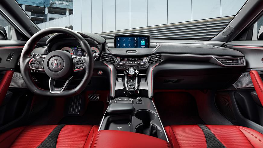 Acura TLX добавили эмоций и водить её будет приятнее