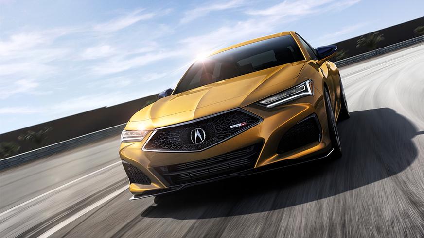 Acura TLX добавили эмоций и водить её будет приятнее