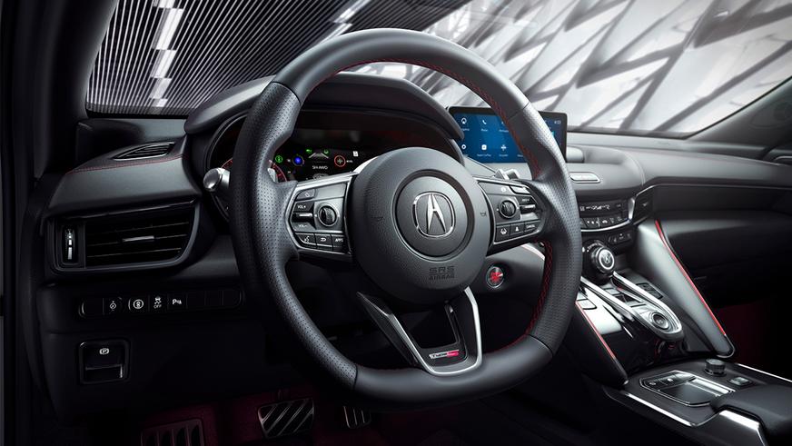 Acura TLX добавили эмоций и водить её будет приятнее