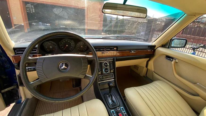 Mercedes-Benz 350 SEL (W116) продают за 25 млн тенге