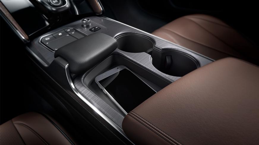 Acura TLX добавили эмоций и водить её будет приятнее