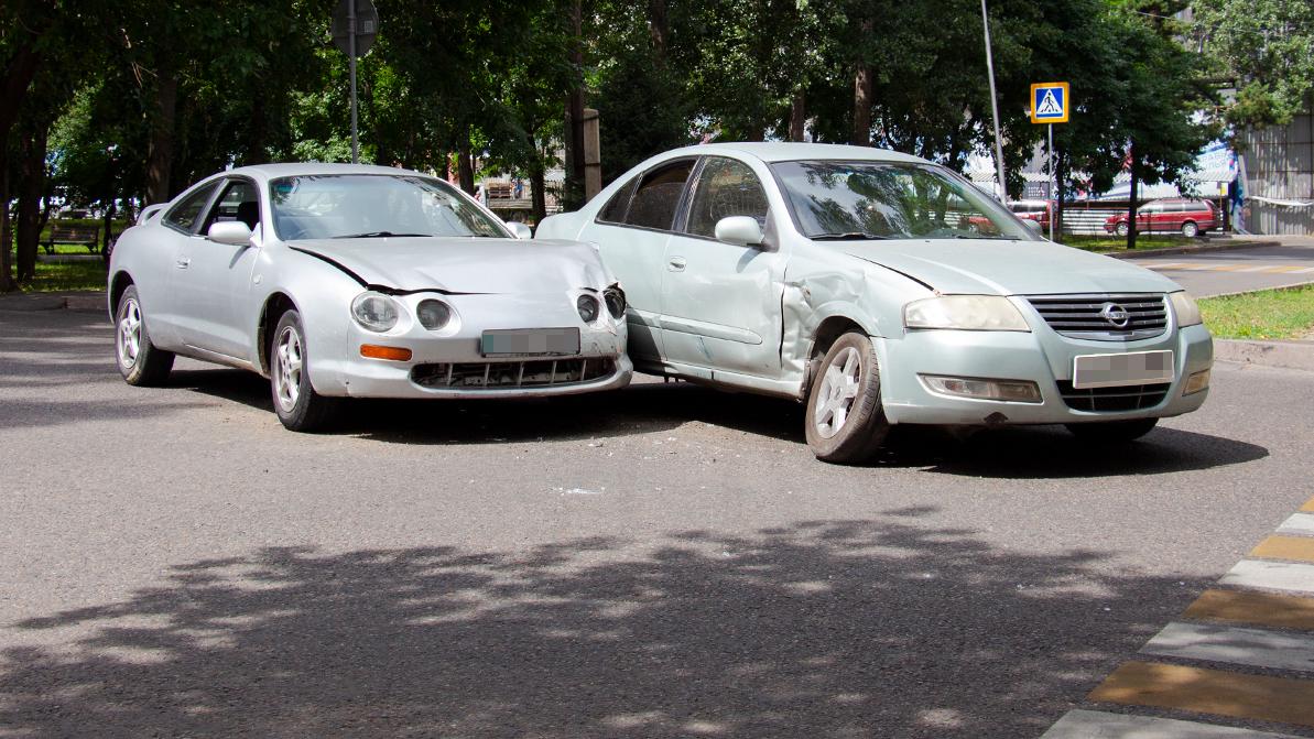 Самые аварийные перекрёстки и дни недели в Алматы